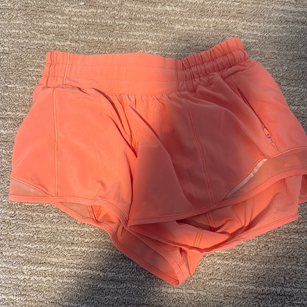 Lululemon hotty hot size 2 shorts